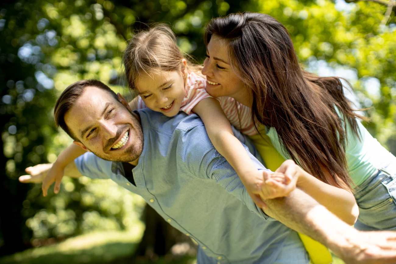 parenting-happy family